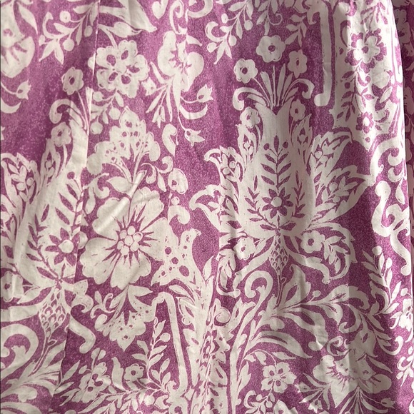 Abercrombie & Fitch Pink and White Midi A-Line Skirt New with tags never worn - Picture 2 of 4